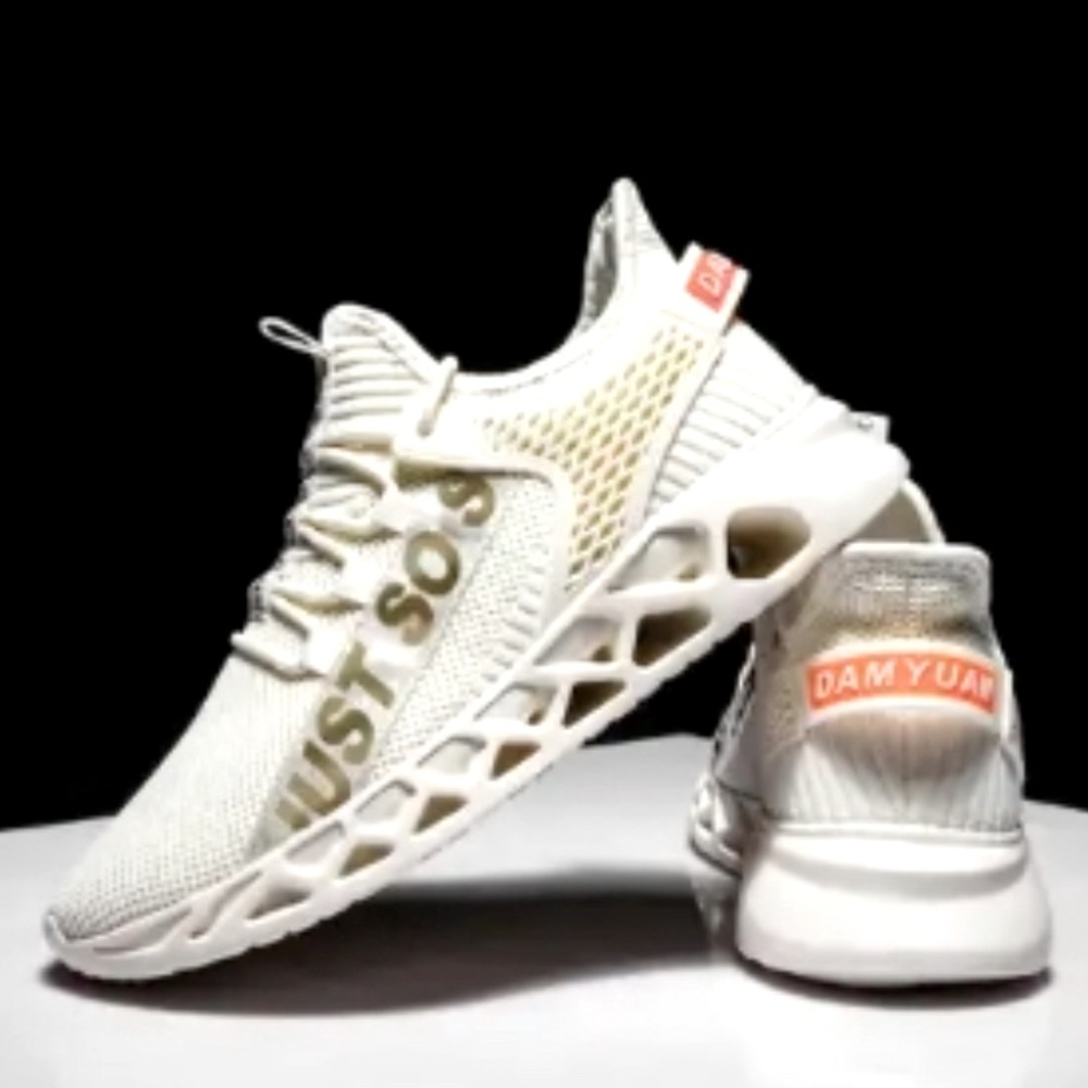 Damyuan Women's Cream Sneakers
